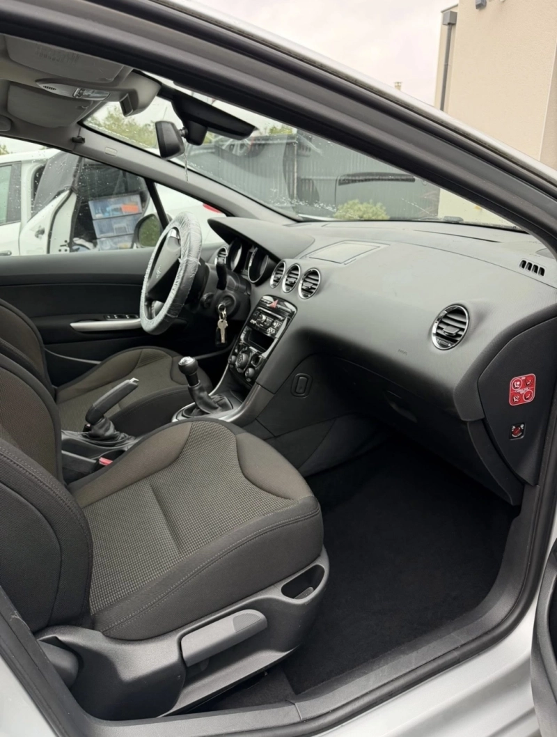 Nettoyage auto & maison directement chez vous.